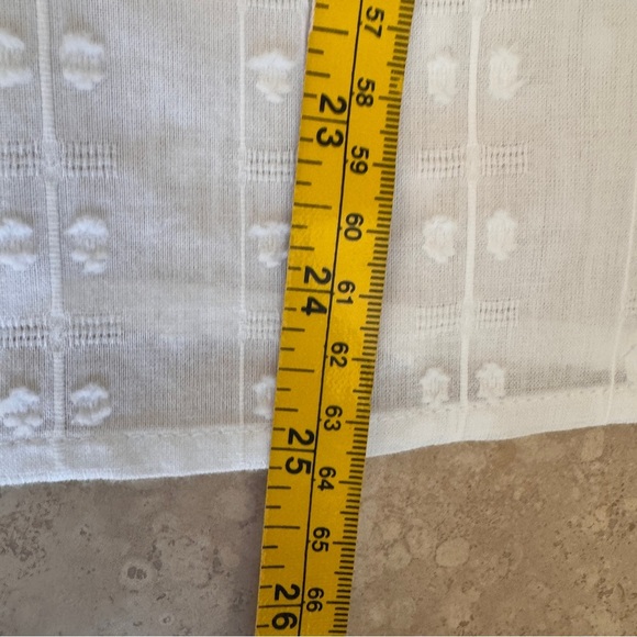 J Crew Factory White Flutter Sleeve Clip Dot Cotton Womens Size S Blouse - Picture 9 of 12